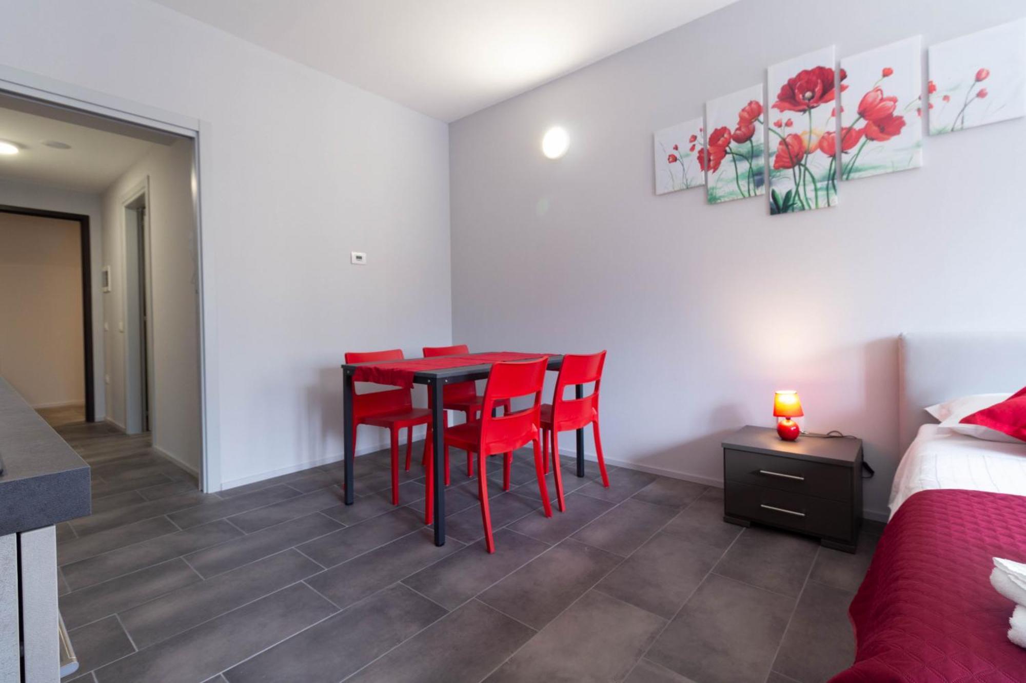 Papavero Apartment - Affitti Brevi Italia Лекко Экстерьер фото